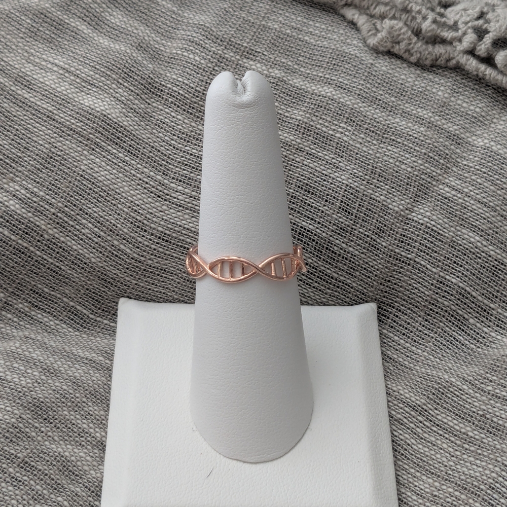 Elegant DNA Helix Rose Gold Ring